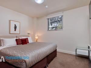 The Peak Penthouse 8