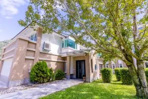 Revel Villa - Shih-i-fen