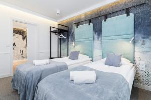 Riva Verona Apartment by Renters Prestige