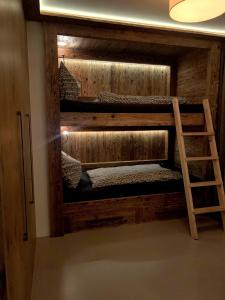 Ultra Luxurious 2-family Apartment on the Slopes in Arosa, CH