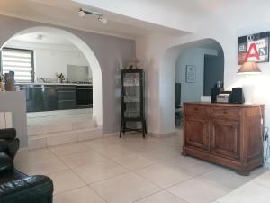 Jolie individuelle wifi climatisée au cœur de la Provence à 40 km Verdon et de Ste Maxime