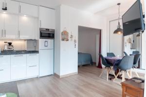 One bedroom apartment with sea views Marbella heart