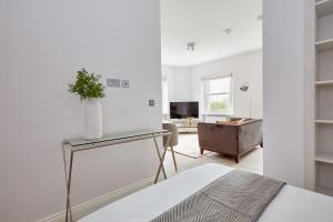 6VH Virginia House, 31 Bloomsbury Way By City Living London