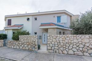 Villa White Rose with private pool