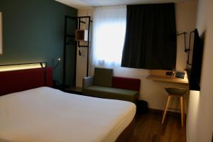 Hotels Campanile Montpellier Ouest - Croix D'Argent : photos des chambres
