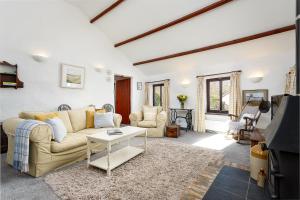 The Snug at Cornish Barn Holidays