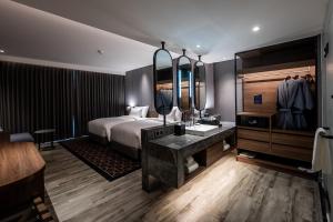Superior Twin Room room in Ayathorn Bangkok