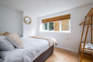 Cosy flat in Free Parking Area, Next to Bus Stop