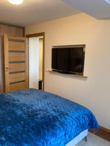 DAUKANTO 10 TWO-ROOM APARTMENT with a view the old town on the 7th floor