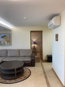 DAUKANTO 10 TWO-ROOM APARTMENT with a view the old town on the 7th floor