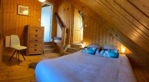 B&B / Chambres d'hotes La Taniere : Chambre Double