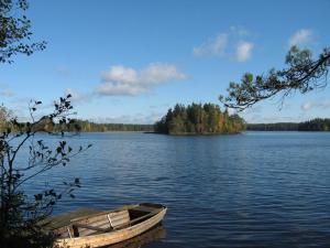 Flahult Holiday Home