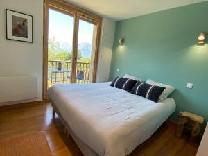 B&B / Chambres d'hotes La Taniere : photos des chambres