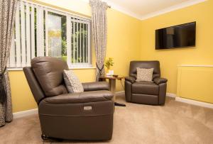 Bridleways Guesthouse & Holiday Homes