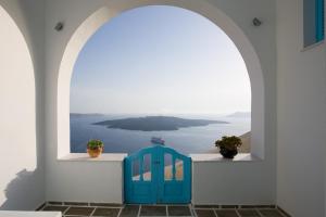 Kastro Suites Santorini Greece