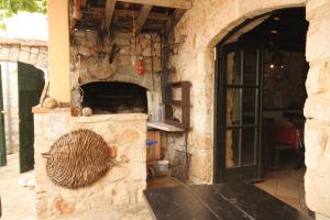 Apartments with parking space Ivan Dolac, Hvar - 10434