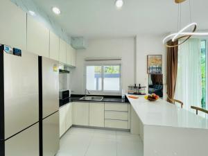 KW pool villa pattaya