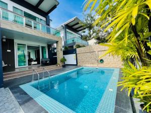 KW pool villa pattaya - 4hvězdičkové hotely ve městě Pattaya Central