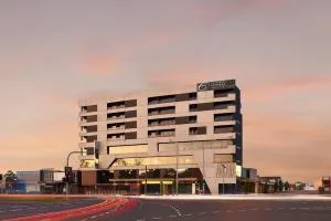 Dandenong Central Apartments Official - Carrum Downs