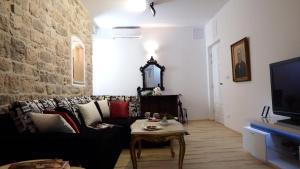Apartment Papalić Palace 