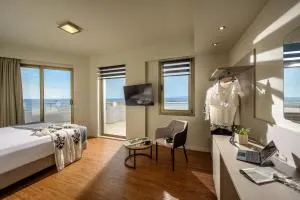 Marin Hotel - Karteros