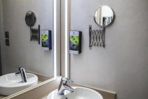 Hotels Sure Hotel by Best Western Lille Tourcoing Ex Hotel Garden : photos des chambres