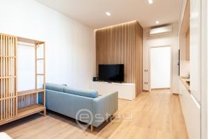 Victoria's new apartment img16