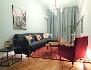 Stylish, modern apartment in Athens city centre.