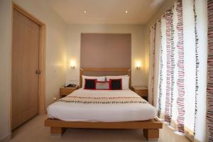 Avalon Courtyard Residence Suites