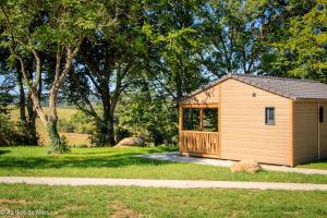 Campings Au bois de Mars : photos des chambres