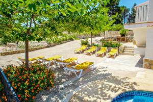 Laura-28A - traditionally furnished detached villa with peaceful surroundings in Calpe