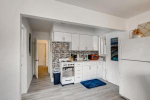 Tropical Getaway Stunning 2BR Gem