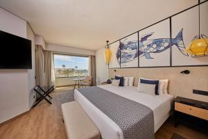Preferred Club Suite with Ocean View room in Dreams Lanzarote Playa Dorada Resort & Spa