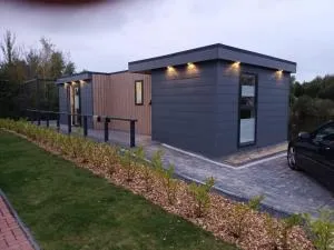 Ferienhaus Seeblick - Neuringe