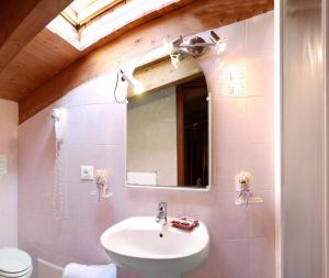Double Room - Attic room in Hotel Beach2