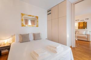 Appartamento con 1 Camera da Letto - Via Romagnosi 4