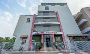 Treebo New Rockwell Vivek Vihar