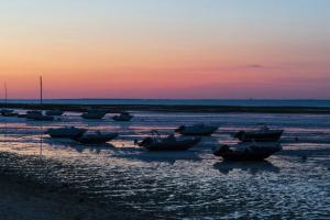 LA JOLIE BRISE APPARTEMENT DANS RÉSIDENCE AVEC PISCINE