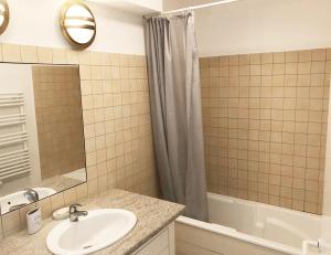 LA JOLIE BRISE APPARTEMENT DANS RÉSIDENCE AVEC PISCINE