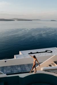 Oia, 84702, Santorini, Cyclades, Greece.