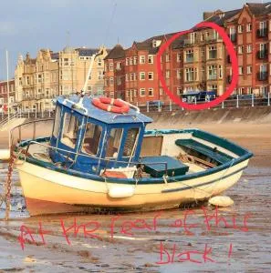 Cosy 2-Bed Apartment near the beach in Morecambe - Bare