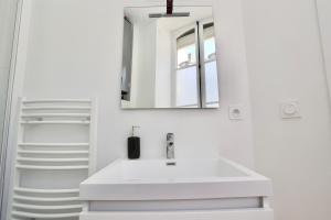 Appartements Napoleon Gare 1 STUDIO Lumineux ByLocly : photos des chambres