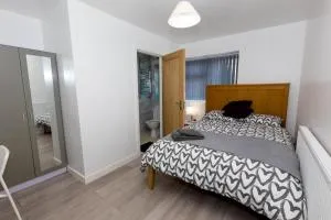 Comfortable stay in Shirley, Solihull - Room 1 - 索利赫尔