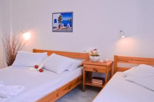 Helen's Budget Accommodation Paros Greece