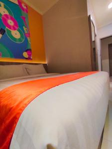 Front One Budget Waena Abepura