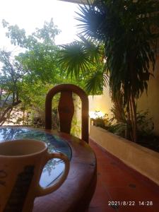 Padrinos Hostal La Paz Full House