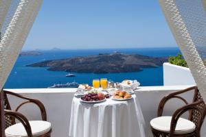 Kastro Suites Santorini Greece