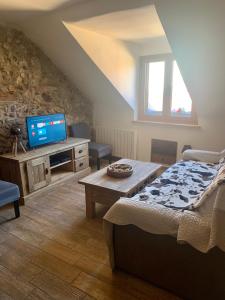 Annecy Sainte Claire DUPLEX Gare-Lac 4e étage 4ou6 personnes