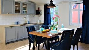 Apartamenty Royal Maris 4 - najlepsza lokalizacja w Ustce, blisko plaży i portu, bezpłatny parking, ścicsłe centrum