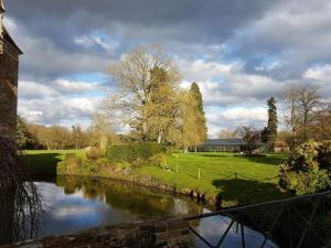 B&B / Chambres d'hotes Chateau du Blanc Buisson : photos des chambres